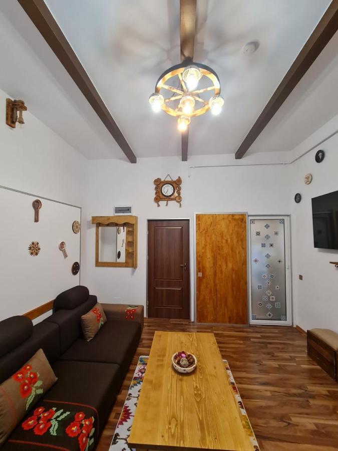 City Home Бухарест Экстерьер фото