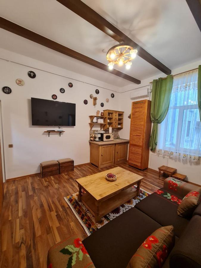 City Home Бухарест Экстерьер фото